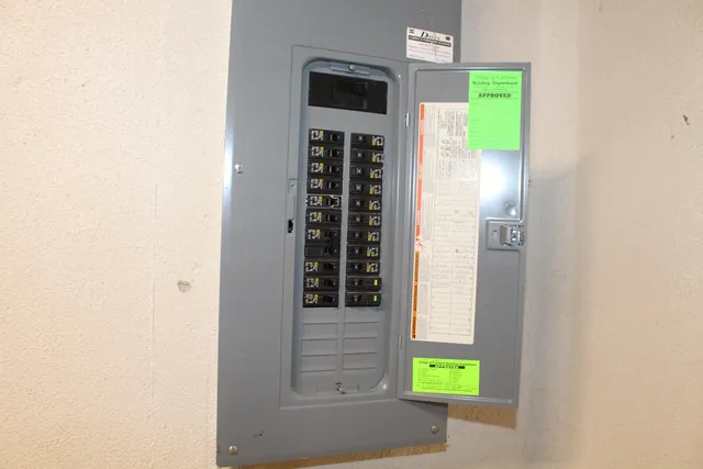 $399,900 | 12361 Spencer Lane, Carleton, MI 48117