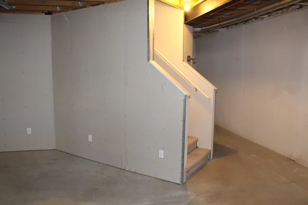 $399,900 | 12361 Spencer Lane, Carleton, MI 48117