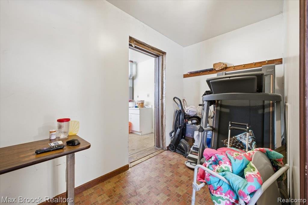 30629 Ecorse Road Romulus, MI 48174 - Photo 17 of 43 Gallery Image 17