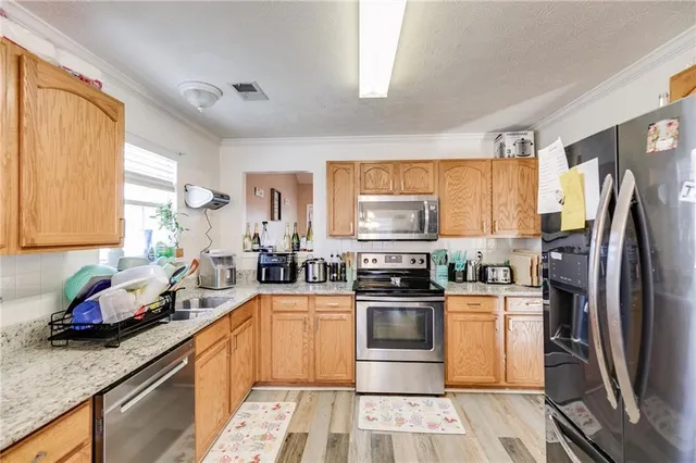 $380,000 | 1035 Brushystone Drive, Loganville, GA 30052