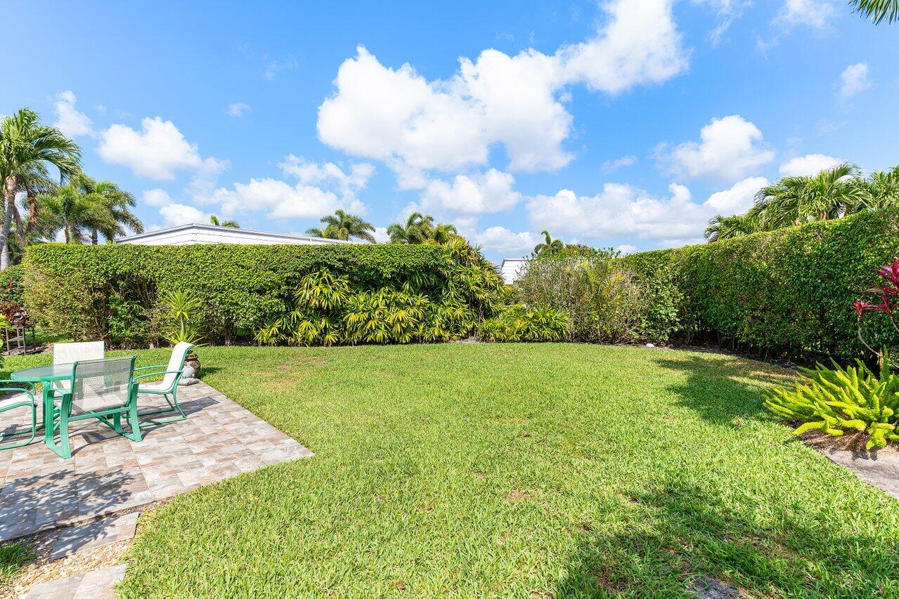 401 French Royale Circle Atlantis, FL 33462 - Photo 39 of 47 a view of a golf course with play ground