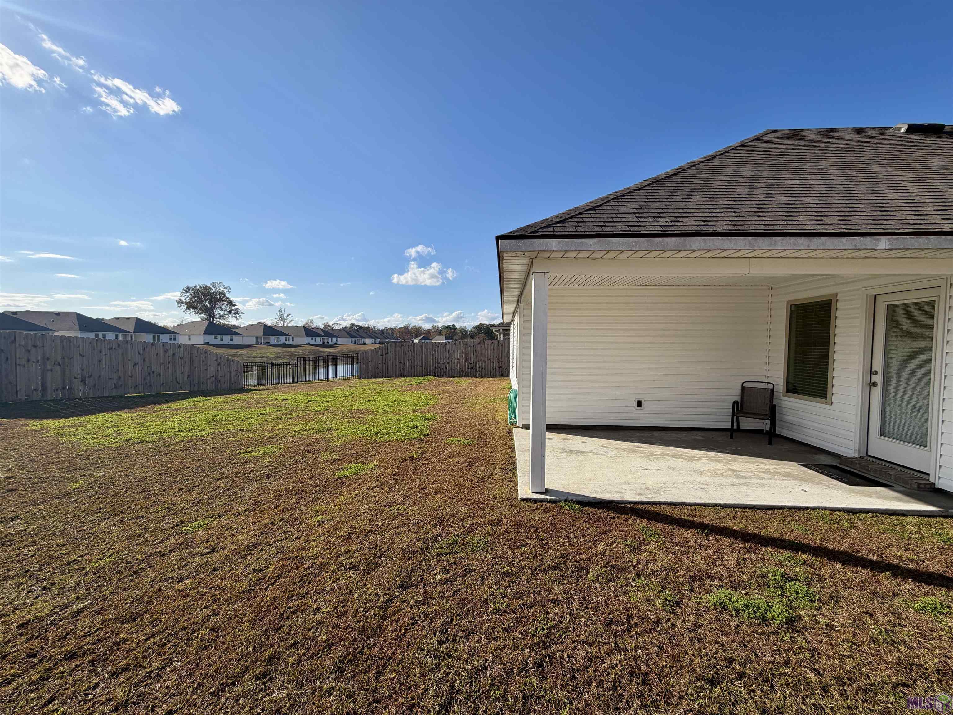 13536 Marsala Court Baton Rouge, LA 70817 - Photo 13 of 17 Back patio with water view