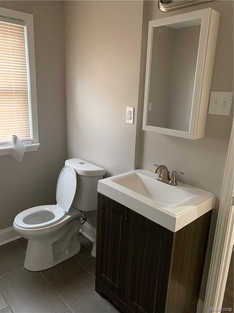8136 Meyers Road Detroit, MI 48228 - Photo 21 of 27 IMG_0662.JPG