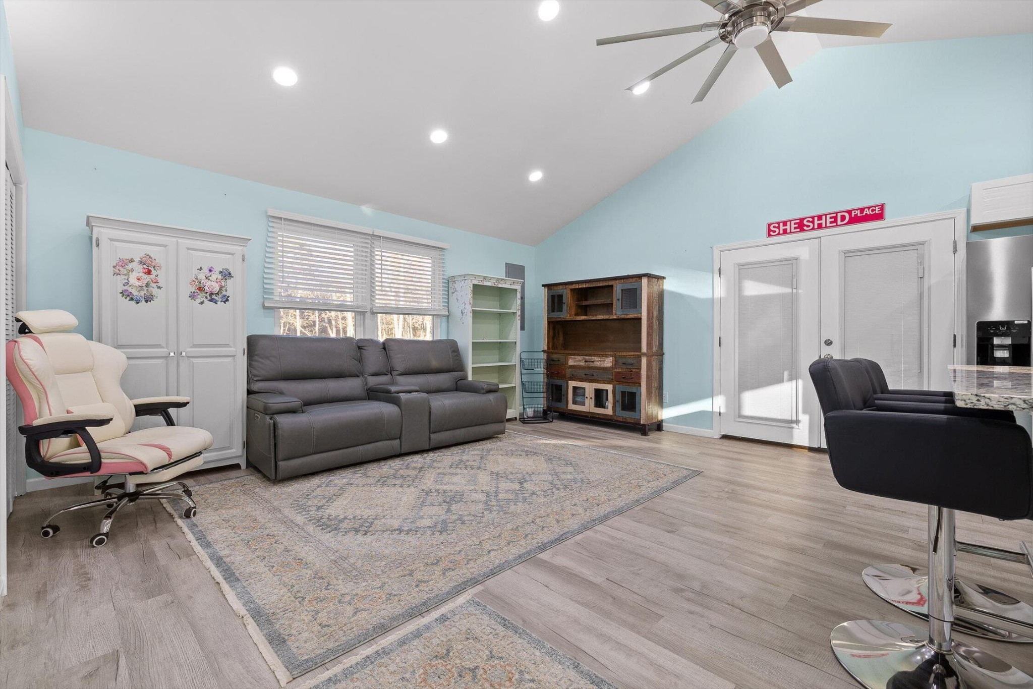 504 Wolf Run Rising Fawn, GA 30738 - Photo 77 of 100 a living room with furniture and a flat screen tv