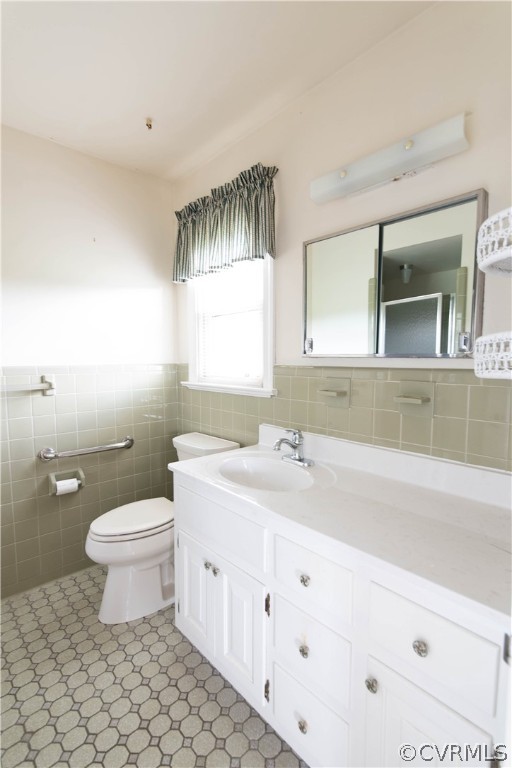7375 Rural Point Road Mechanicsville, VA 23116 - Photo 16 of 34 Master bathroom
