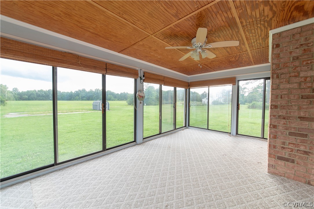 7375 Rural Point Road Mechanicsville, VA 23116 - Photo 24 of 34 Sunroom