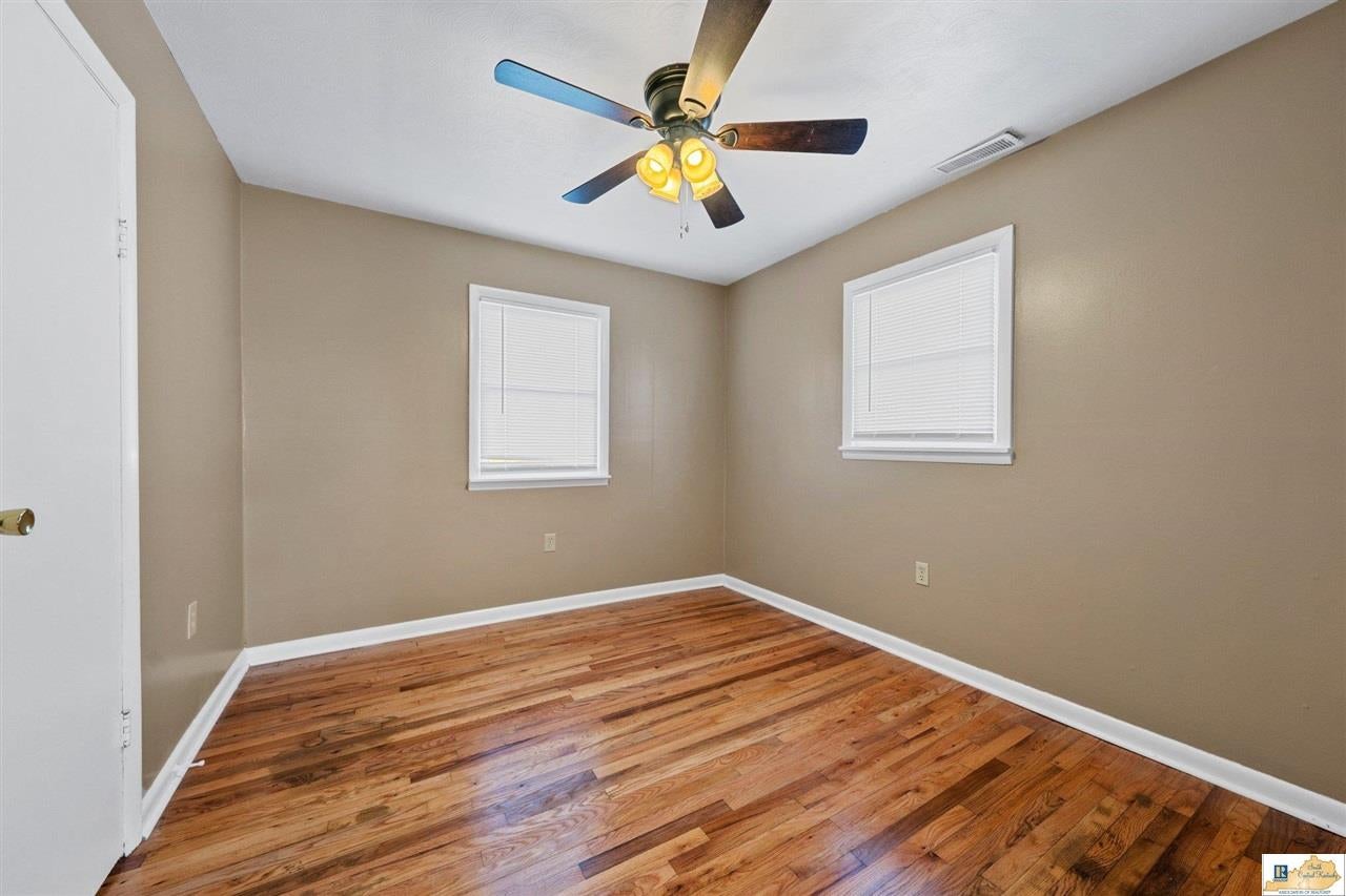 2410 Roseville Road Glasgow, KY 42141 - Photo 20 of 23 Gallery Image 20