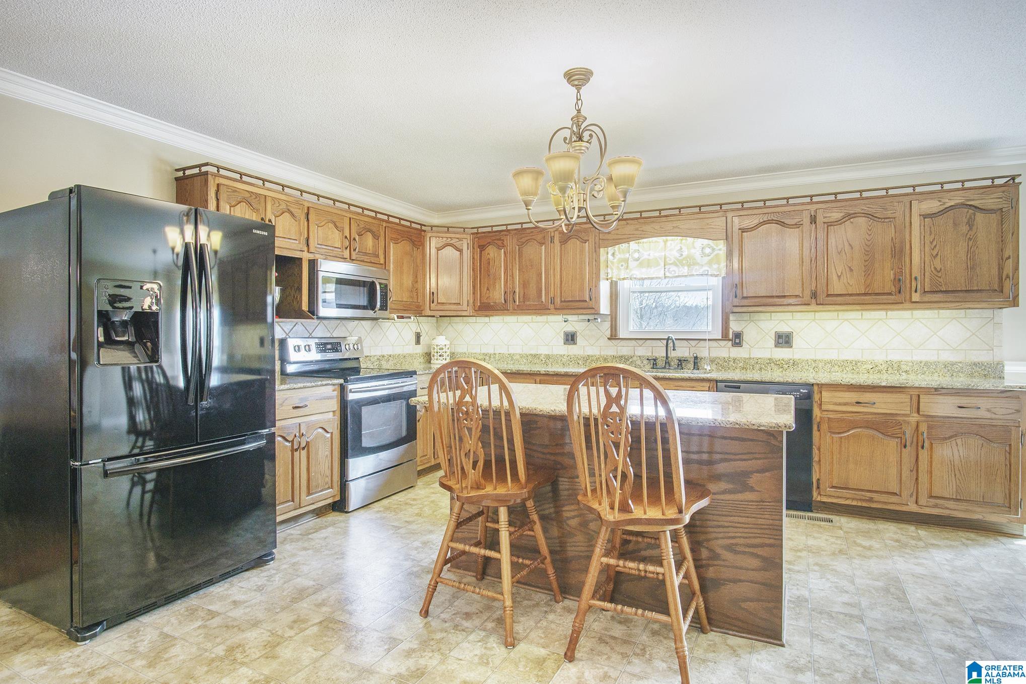 81 Tuscaloosa Road Thorsby, AL 35171 - Photo 8 of 41