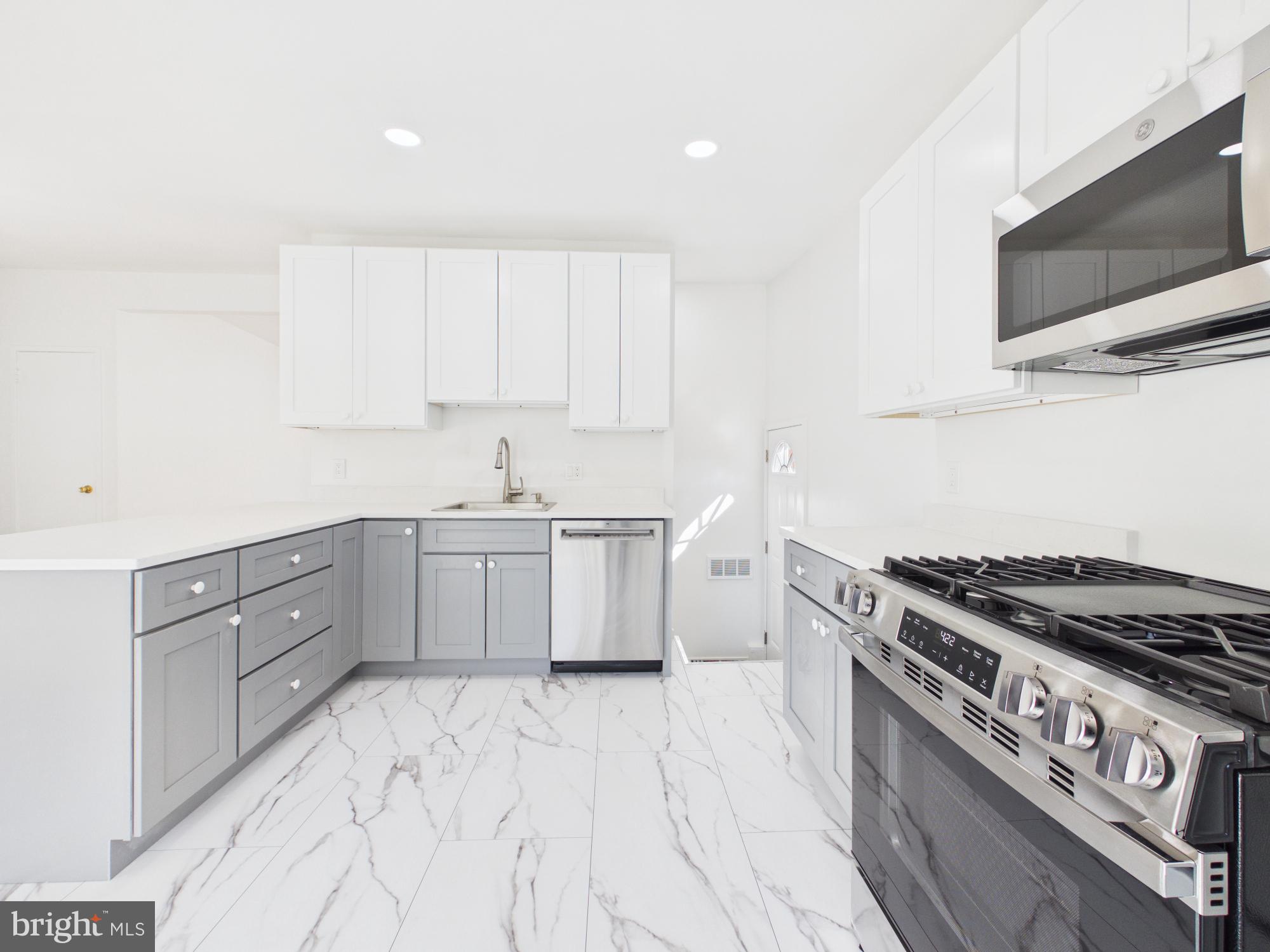 622 McIntyre Road Rockville, MD 20851 - Photo 14 of 38 Kitchen