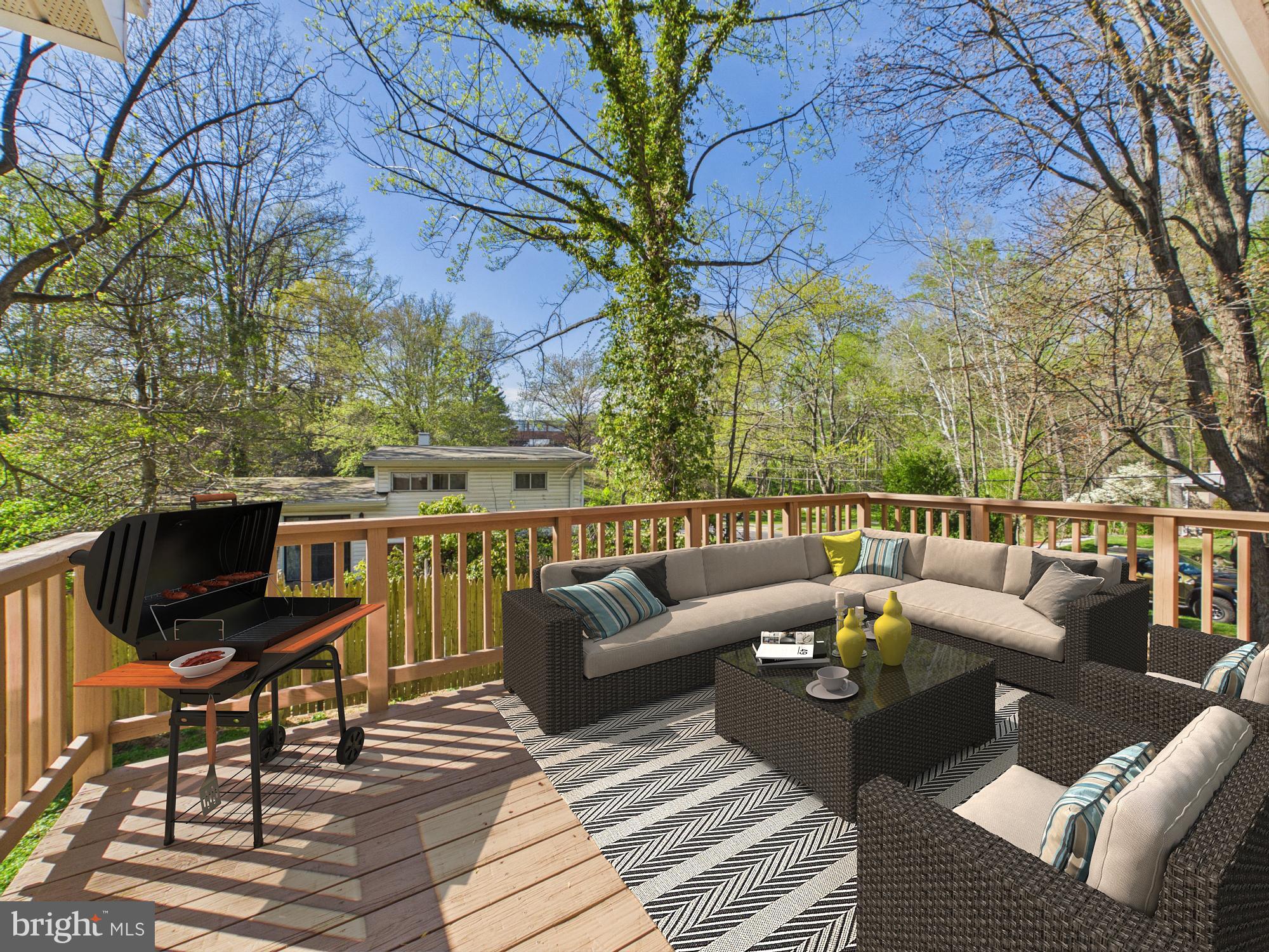 622 McIntyre Road Rockville, MD 20851 - Photo 23 of 38 Virtually Staged Deck