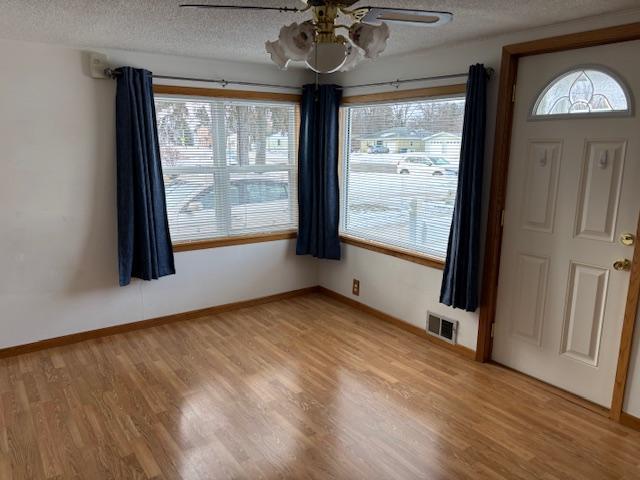 520 17th Street North Moorhead, MN 56560 - Photo 2 of 8