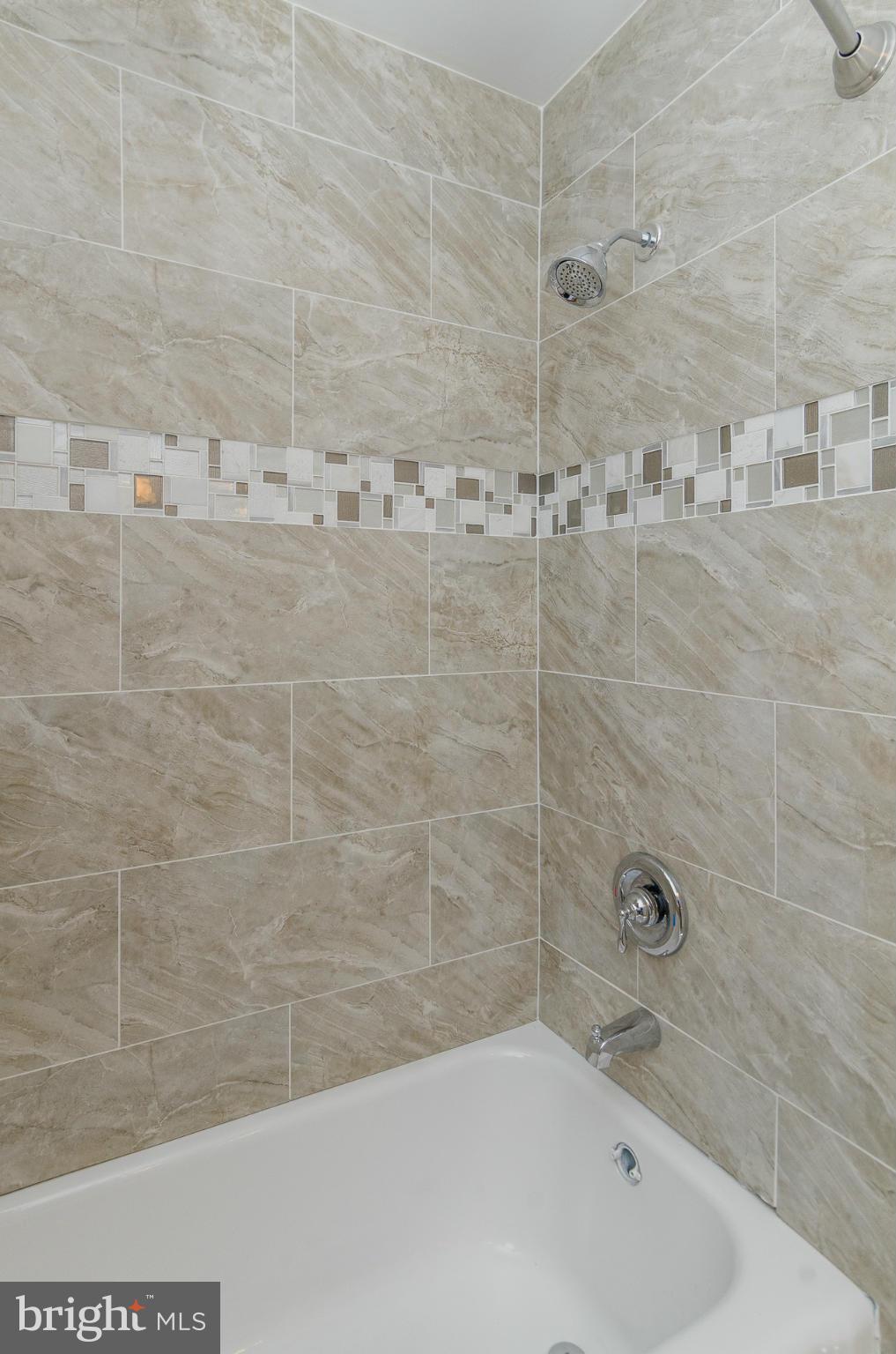 812 Kevin Road Baltimore, MD 21229 - Photo 14 of 28 Bath
