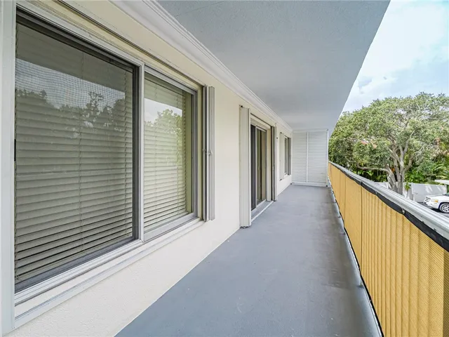 $3,000 | 855 Dahlia Lane, Unit 206, Vero Beach, FL 32963