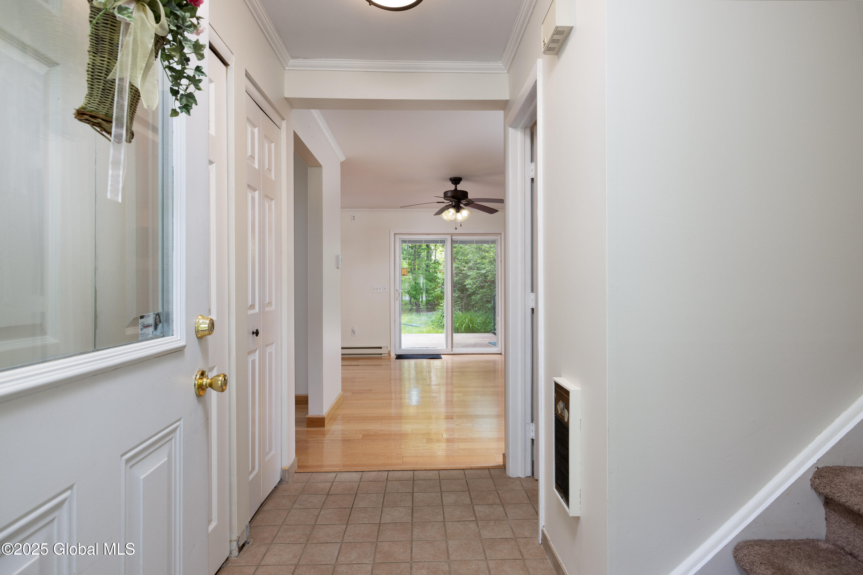 26 Queensway Queensbury, NY 12804 - Photo 6 of 32 6-Welcome