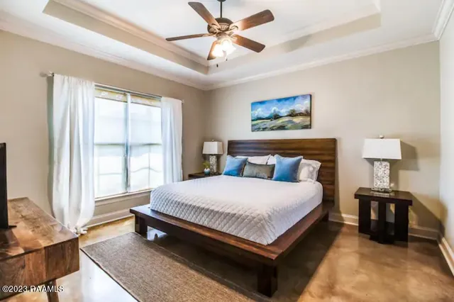 $4,000 | 402 East Martial Avenue, Lafayette, LA 70508