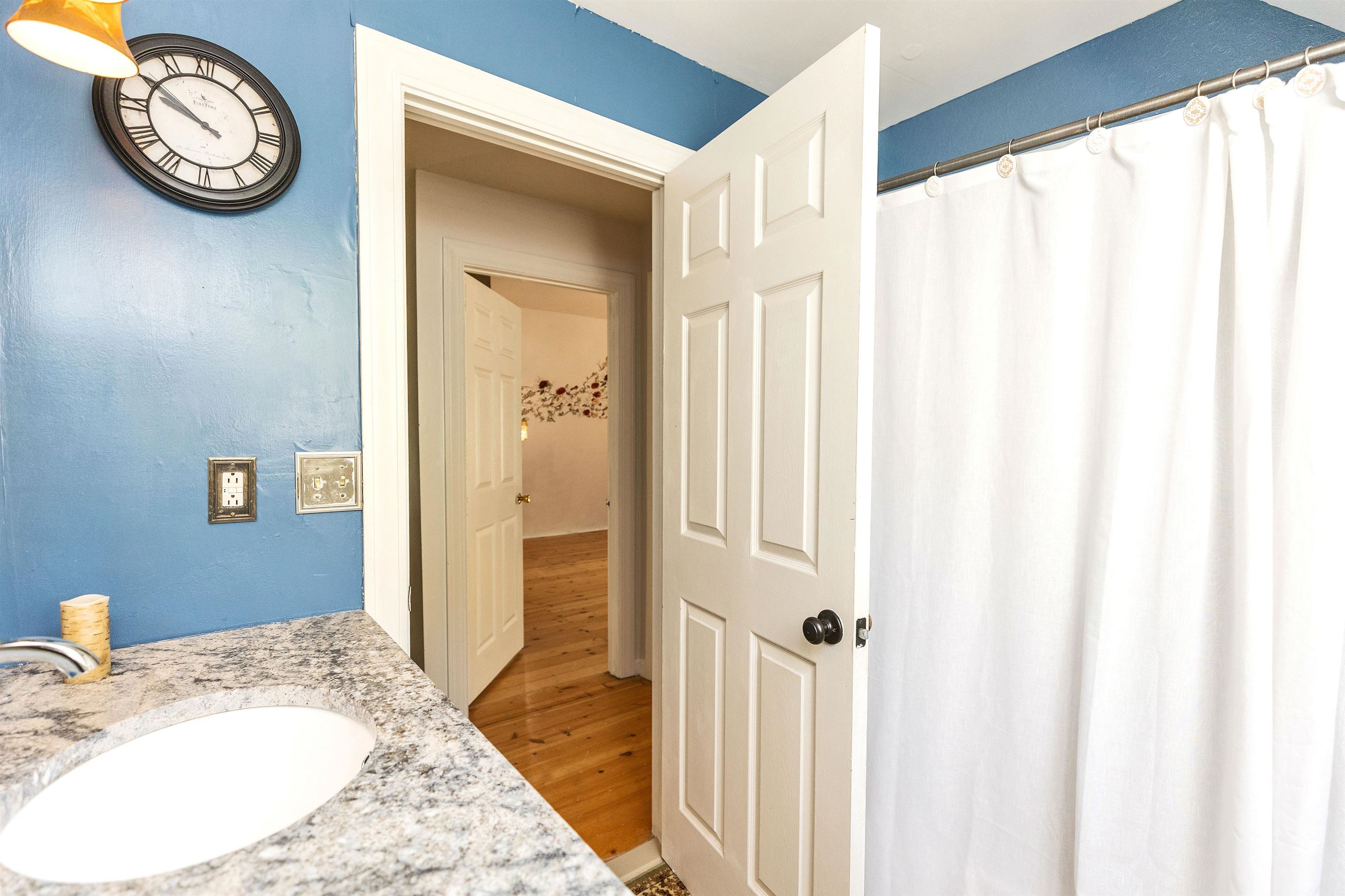 1481 Bennington Road Francestown, NH 03043 - Photo 20 of 60