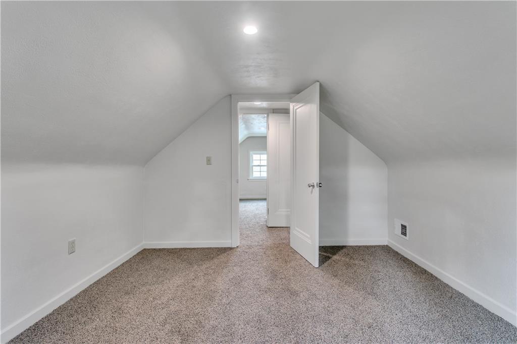 12 Cabindale Drive McKees Rocks, PA 15136 - Photo 14 of 20 Gallery Image 14