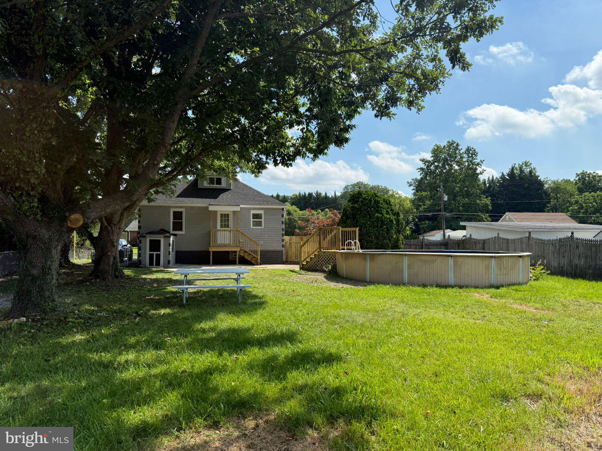 1319 Seling Avenue Rosedale, MD 21237 - Photo 36 of 43 POOL