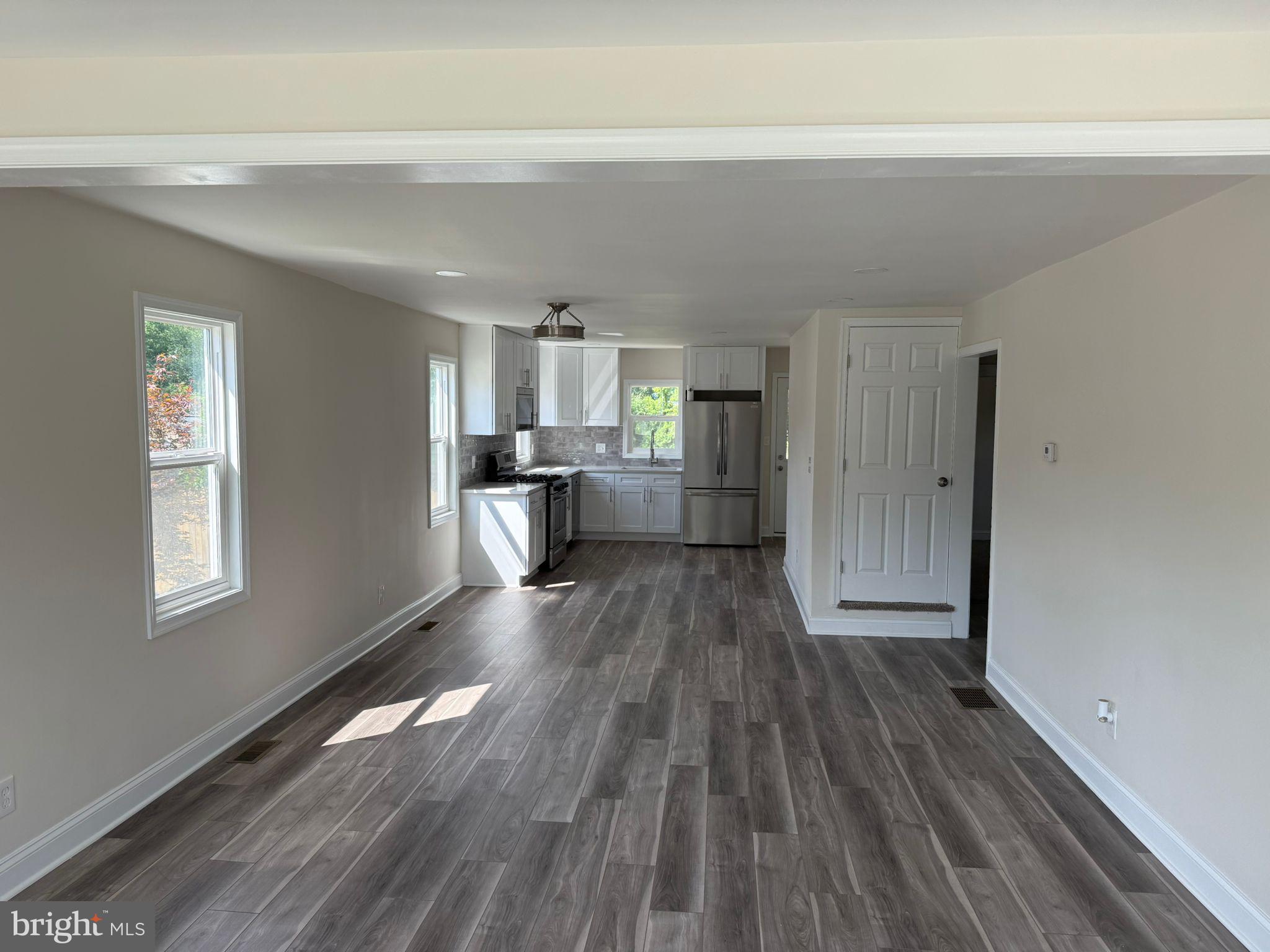 1319 Seling Avenue Rosedale, MD 21237 - Photo 8 of 43 new floor