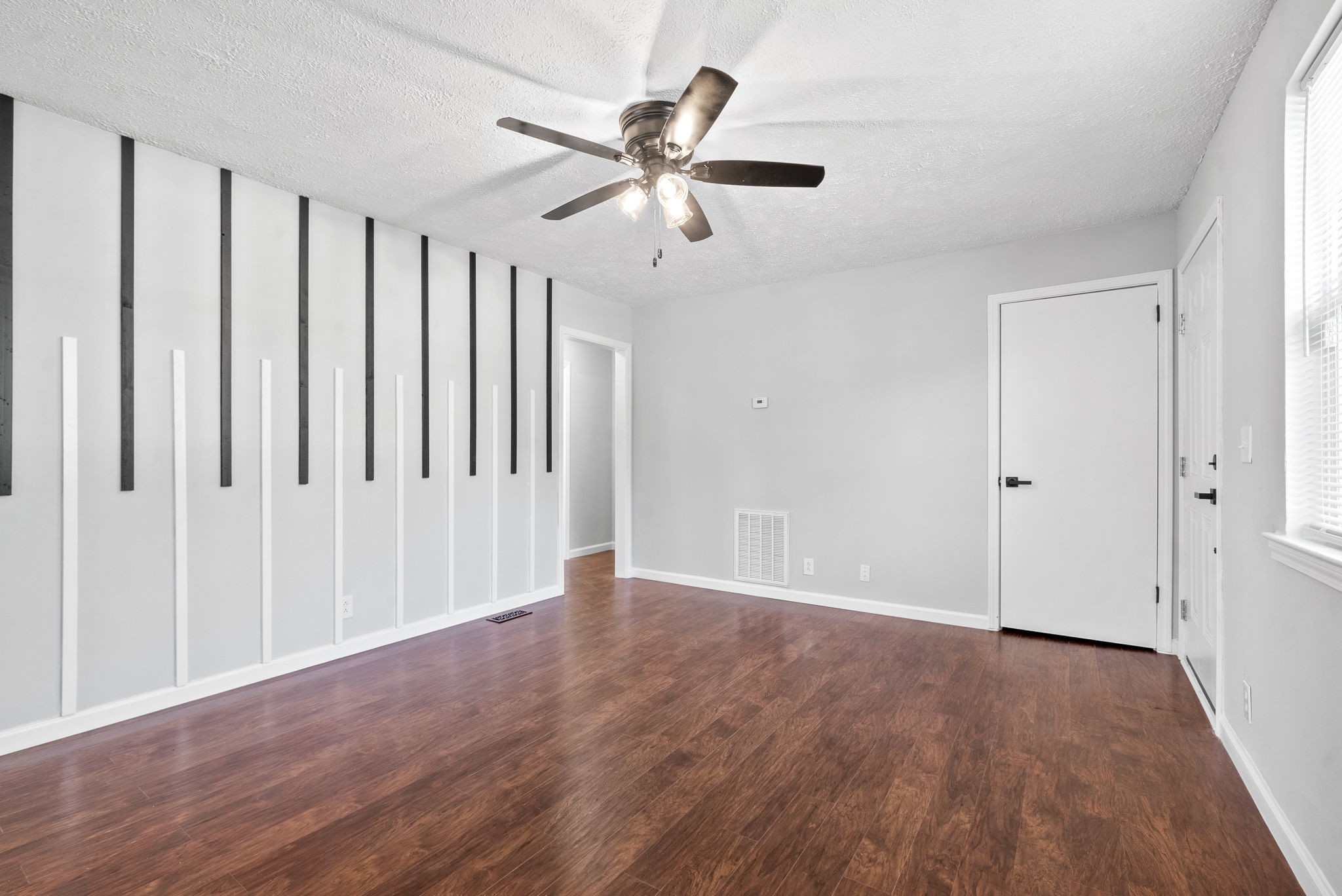 1589 Bevard Road Clarksville, TN 37042 - Photo 5 of 20 Gallery Image 5