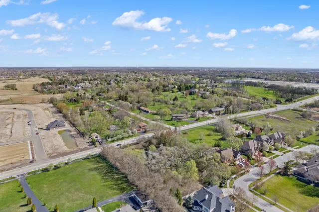 $199,900 | 10855 West 153rd Street, Orland Park, IL 60467