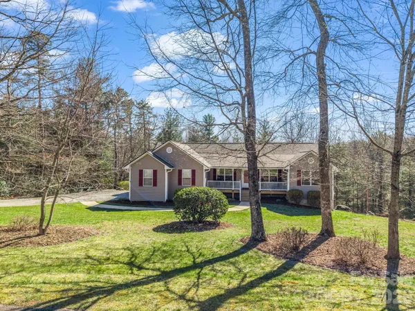 $500,000 | 3 Wagon Trace, Flat Rock, NC 28731