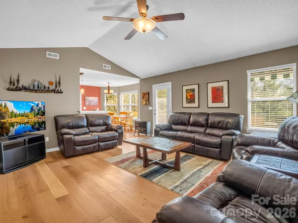 $500,000 | 3 Wagon Trace, Flat Rock, NC 28731