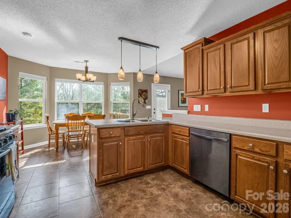 $500,000 | 3 Wagon Trace, Flat Rock, NC 28731