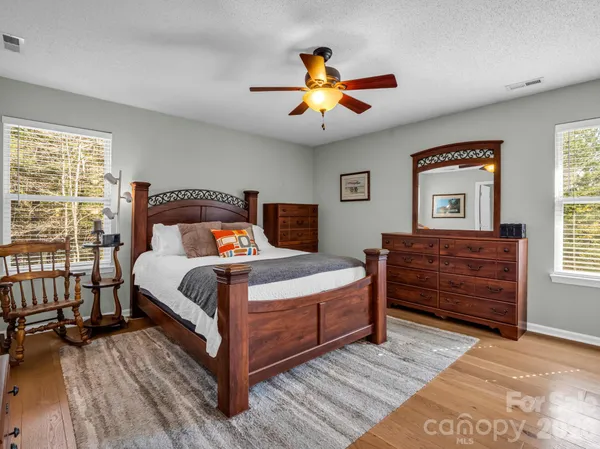 $500,000 | 3 Wagon Trace, Flat Rock, NC 28731