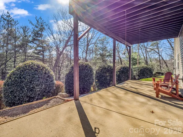 $500,000 | 3 Wagon Trace, Flat Rock, NC 28731