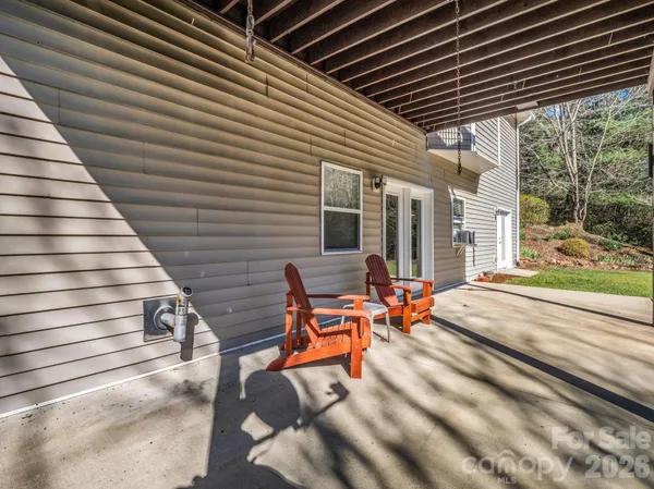 $500,000 | 3 Wagon Trace, Flat Rock, NC 28731