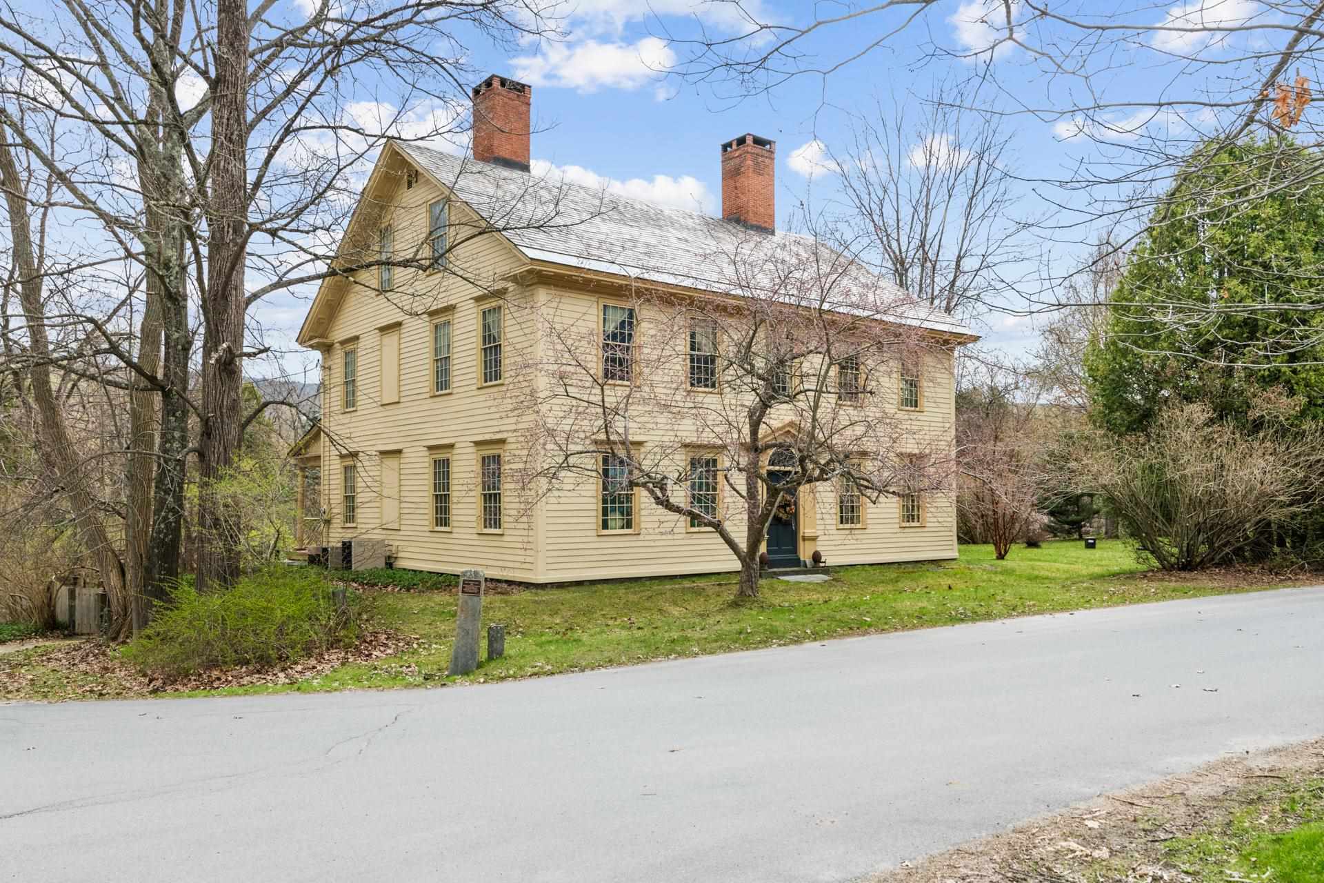 58 Bridge Street Royalton, VT 05068 - Photo 2 of 40