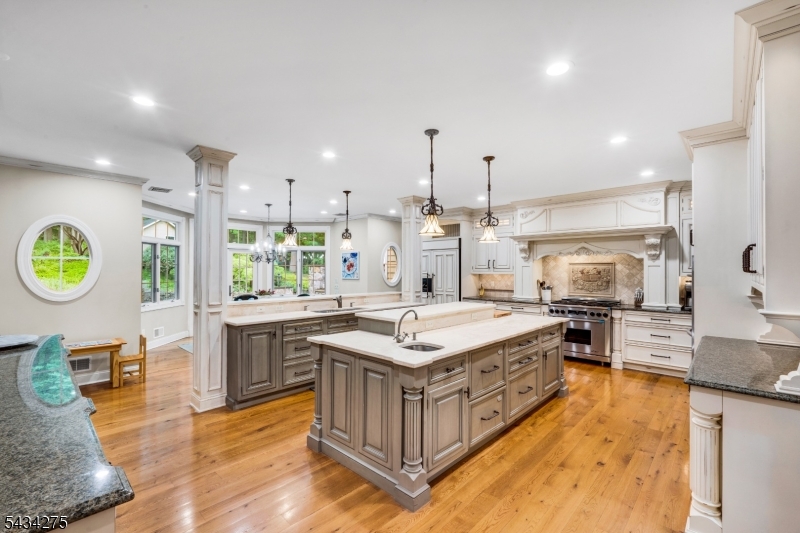 7 Chilton Road Chester, NJ 07930 - Photo 18 of 47