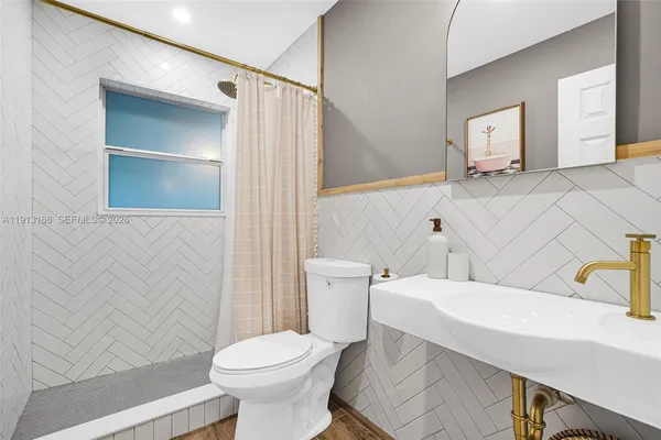 $779,000 | 1012 Northeast 2nd Street, Hallandale Beach, FL 33009