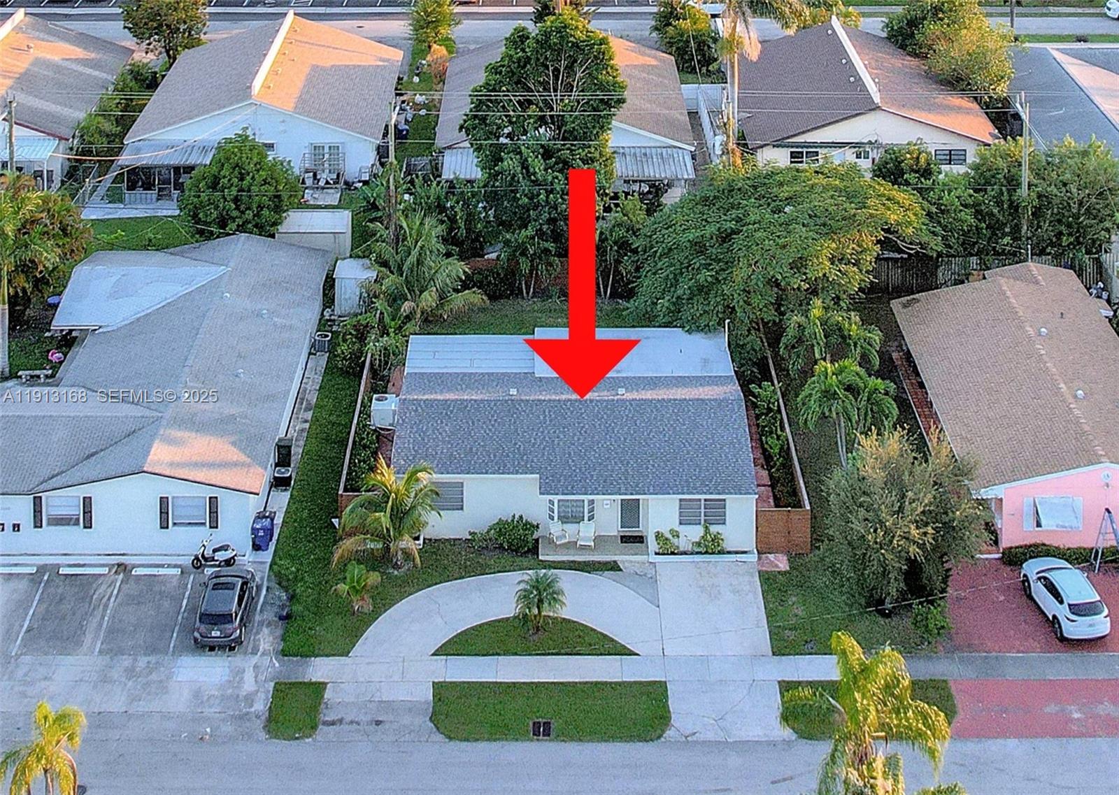 1012 Northeast 2nd Street Hallandale Beach, FL 33009 - Photo 4 of 65