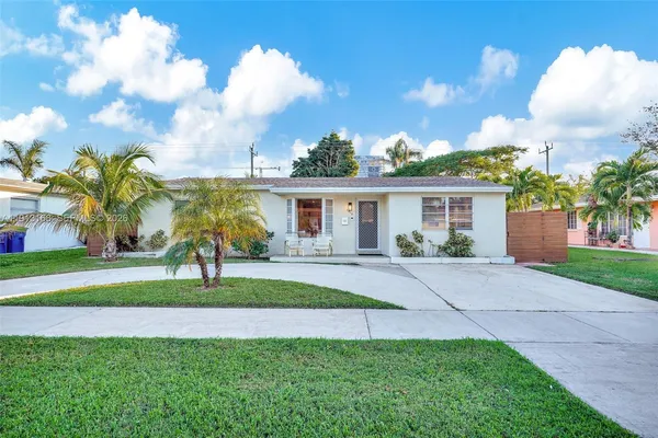 $779,000 | 1012 Northeast 2nd Street, Hallandale Beach, FL 33009