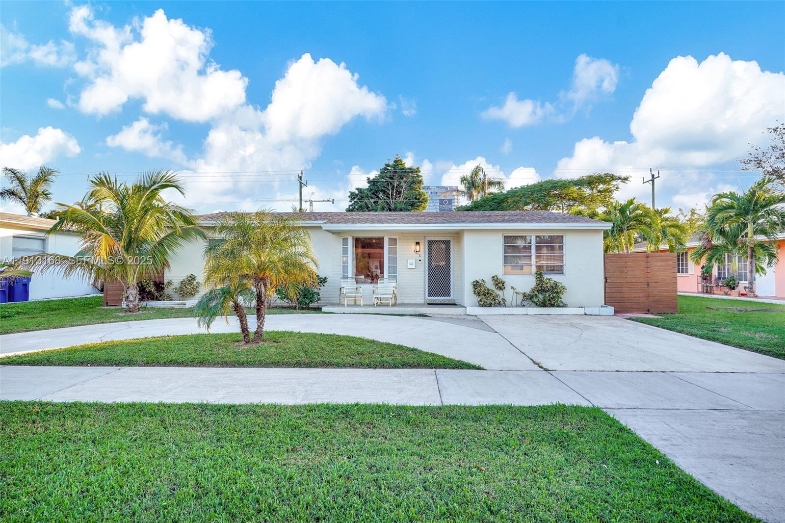 1012 Northeast 2nd Street Hallandale Beach, FL 33009 - Photo 52 of 65