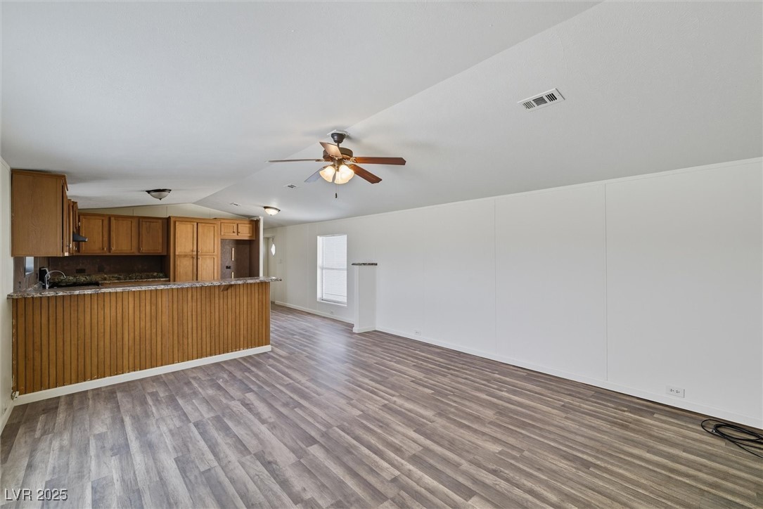 2320 Ida Street Pahrump, NV 89060 - Photo 6 of 30