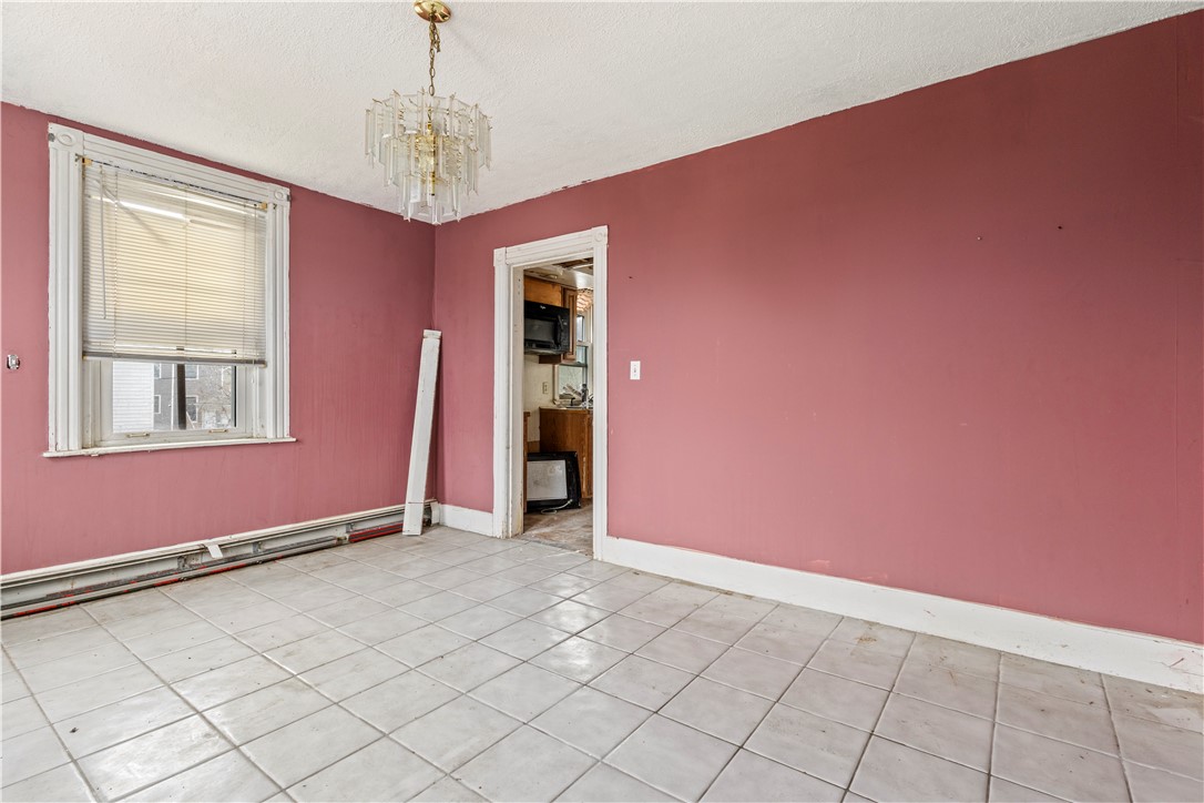 73 Wainwright Street Providence, RI 02908 - Photo 12 of 34