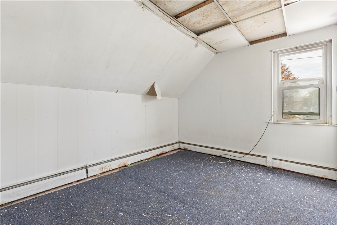 73 Wainwright Street Providence, RI 02908 - Photo 15 of 34