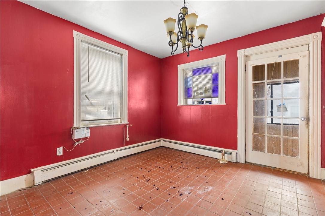 73 Wainwright Street Providence, RI 02908 - Photo 7 of 34