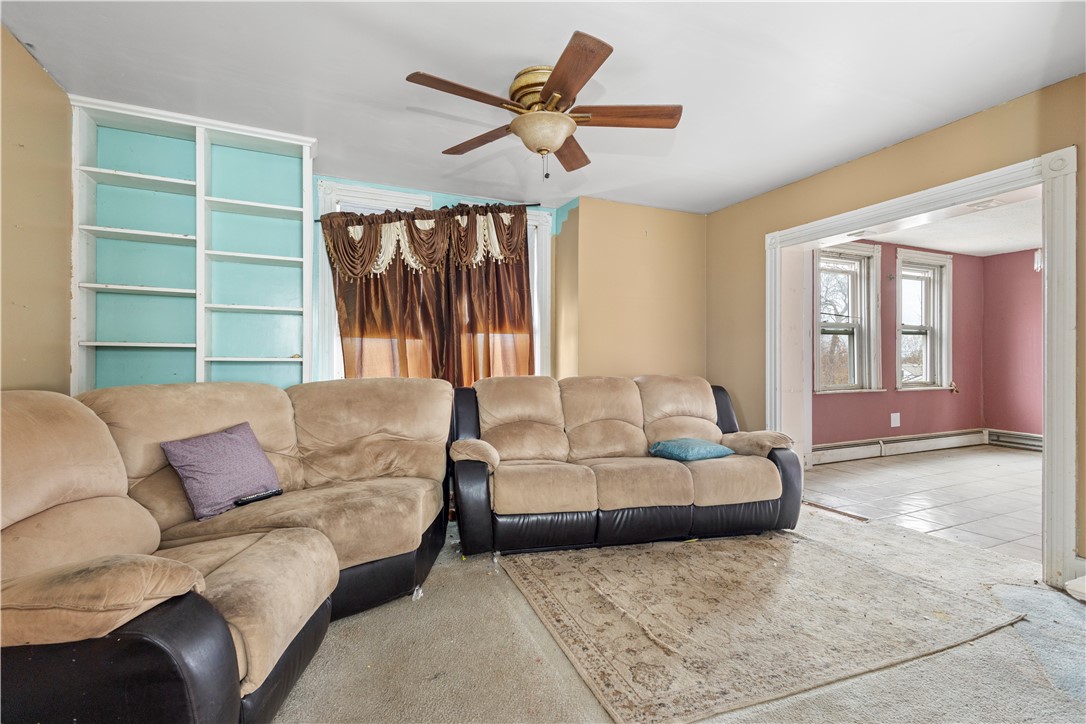 73 Wainwright Street Providence, RI 02908 - Photo 9 of 34