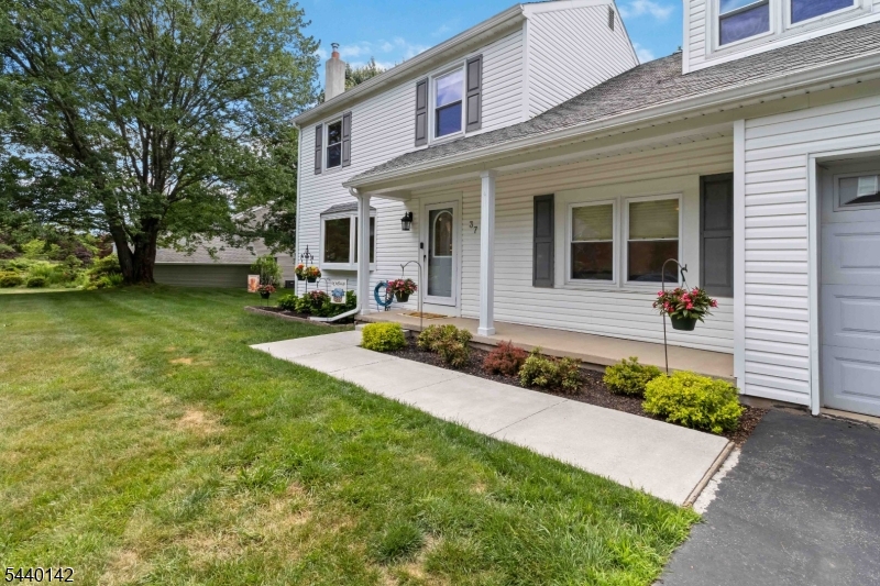 37 Rolling Ridge Road West Milford, NJ 07480 - Photo 6 of 49 Gallery Image 6