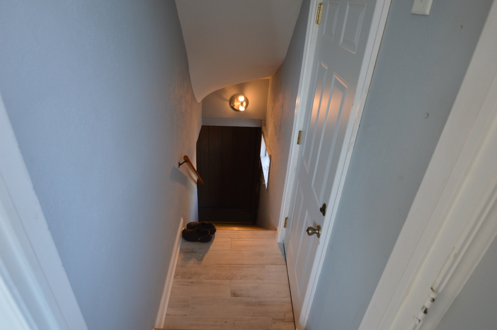 1517 Morris Avenue Berkeley, IL 60163 - Photo 20 of 35 a view of a hallway