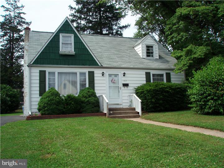517 Stewart Road Hatboro, PA 19040 - Photo 1 of 11 Gallery Image 1