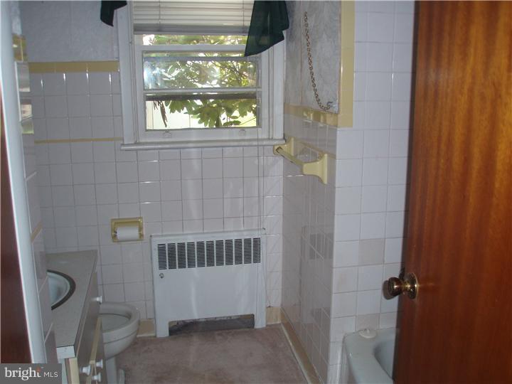 517 Stewart Road Hatboro, PA 19040 - Photo 7 of 11 Gallery Image 7
