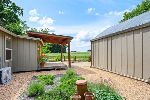 $4,500,000 | 6003-6017 Red Winery Road, Geyserville, CA 95441