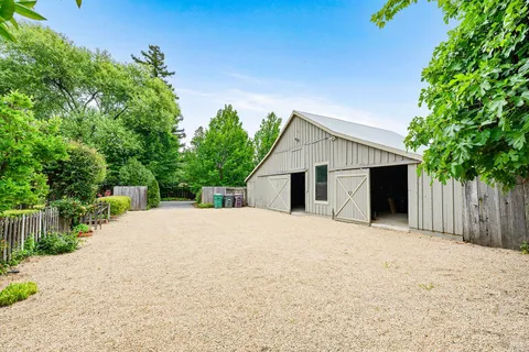 $4,500,000 | 6003-6017 Red Winery Road, Geyserville, CA 95441
