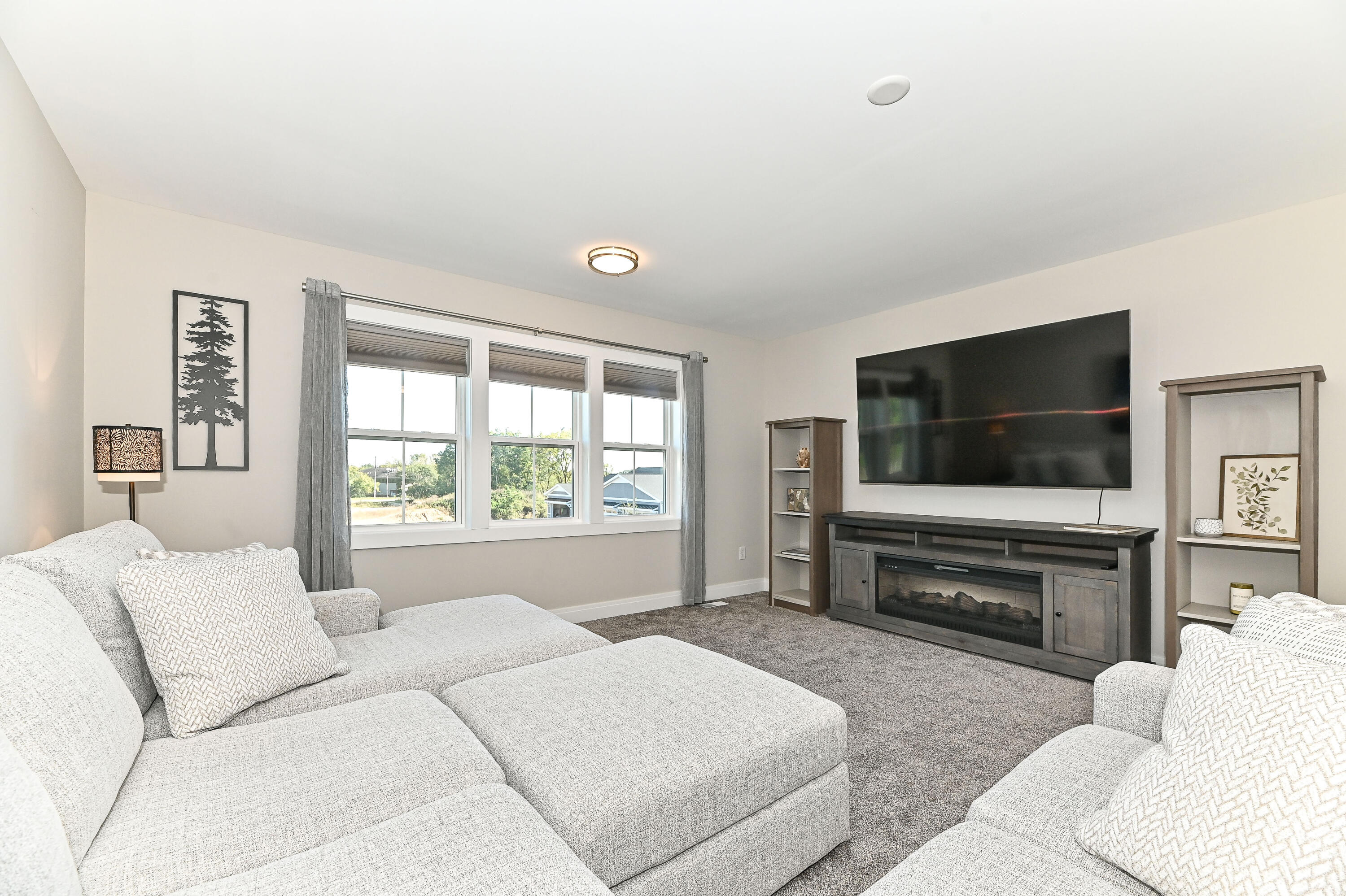 405 Falcon Ridge Drive, Unit 25 Burlington, WI 53105 - Photo 35 of 58 Falcon Ridge-43
