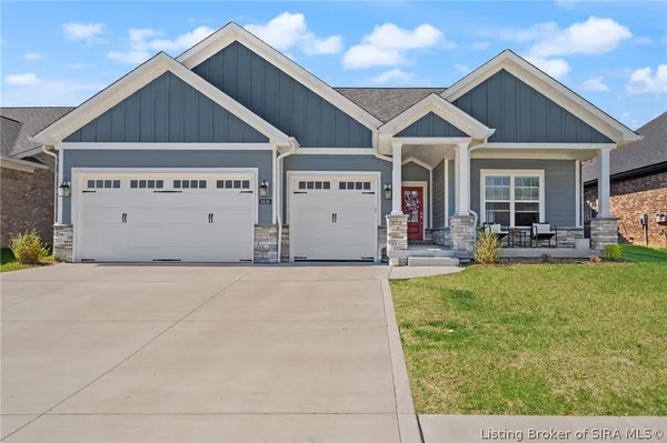 $414,900 | 3036 Bridlewood Lane, New Albany, IN 47150